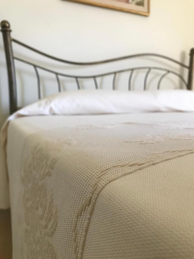 Domo Antiga Guest Rooms Sorso Buitenkant foto