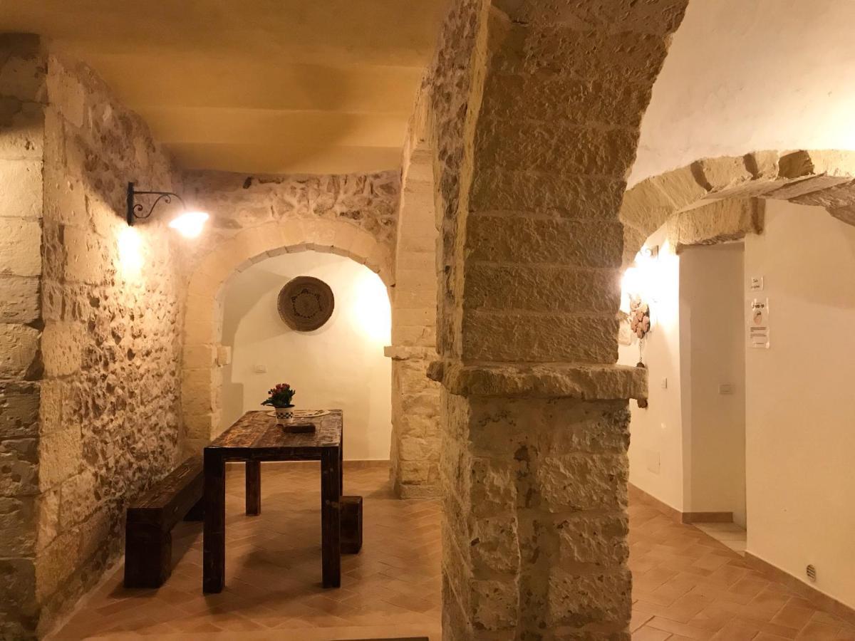 Domo Antiga Guest Rooms Sorso Buitenkant foto